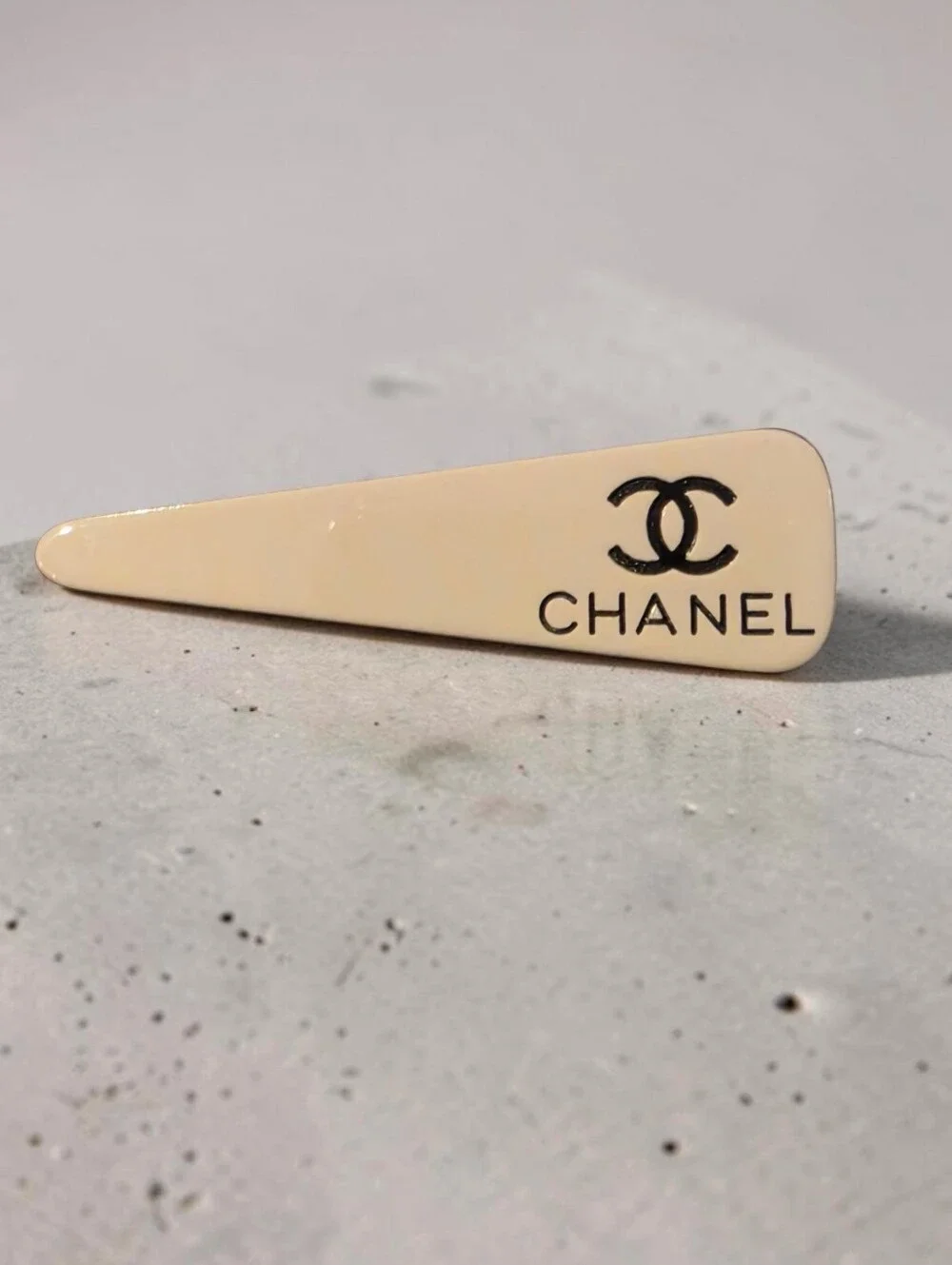 Off White And Black Hair Clip